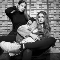 Alžbeta & Júlia představují svůj první singl Zámky lásky