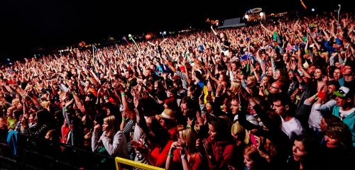 Votvírák 2015 sází na jistotu a vrací se ke svým oblíbeným kapelám!